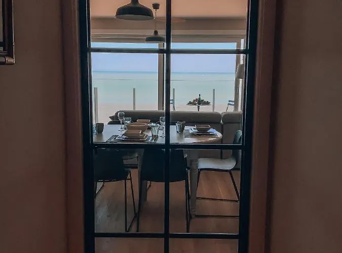 Genieten De Vlaamse Kust Met Prachtig Zeezicht Lägenhet *